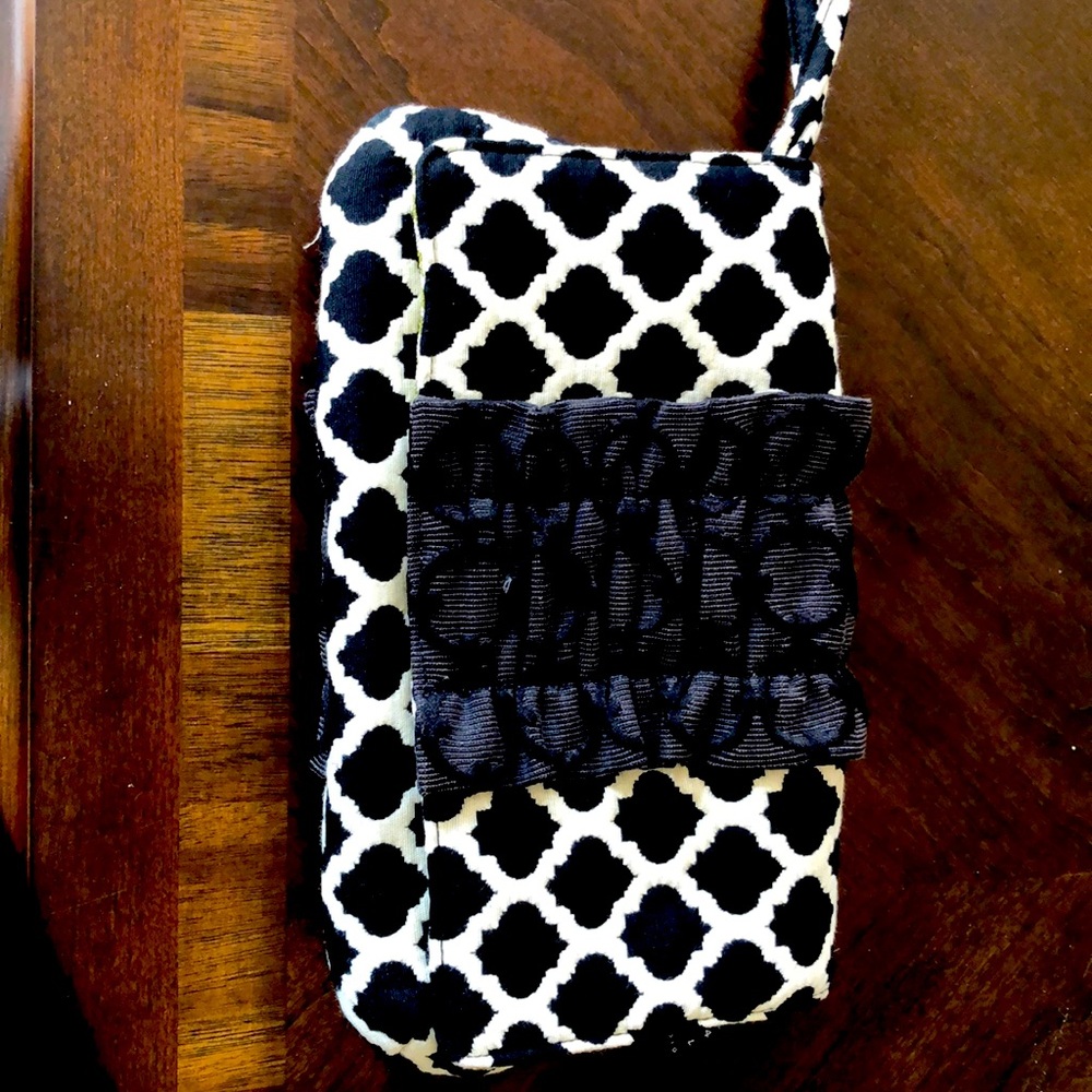1154 LILL Studio Clutch